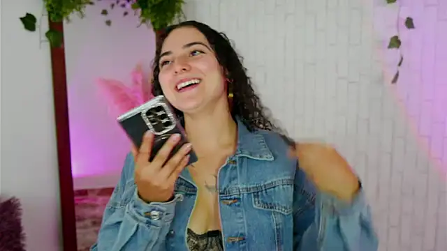 merida bell18 online show from September 2025 11:10:01 PM