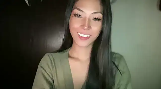 Snapshot of Bella_Gordon chatting on January 2025 07:03:01 PM Bella Gordon online show from January 2025 07:03:01 PM