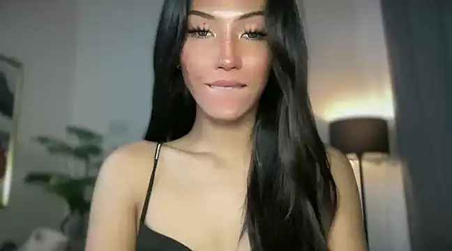 Snapshot of Bella_Gordon chatting on February 2025 07:14:02 PM Bella Gordon online show from February 2025 07:14:02 PM