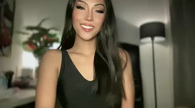 Snapshot of Bella_Gordon chatting on March 2025 02:18:02 PM Bella Gordon online show from March 2025 02:18:02 PM