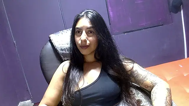 Snapshot of Desipleasure chatting on January 2025 02:41:01 AM Desipleasure online show from January 2025 02:41:01 AM