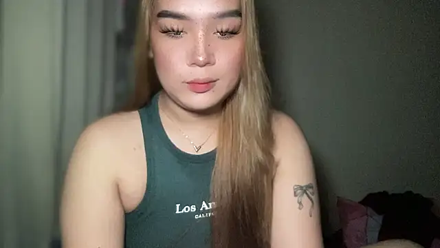 MissCataleyaxxx online show from February 2025 01:43:02 PM