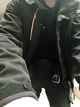 Snapshot of Xcoquinx chatting on January 2025 12:29:02 PM Xcoquinx online show from January 2025 12:29:02 PM