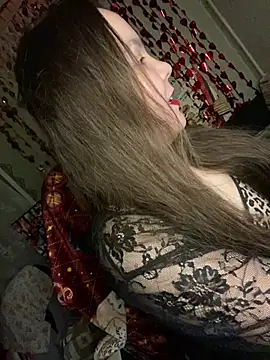 Var Kiss online show from February 2026 01:43:01 PM