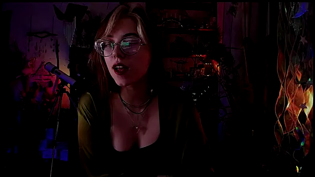 Scarlett Wanner online show from December 2024 08:06:02 PM