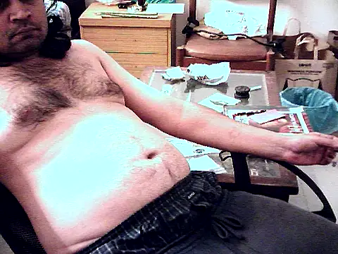 aksxi1 online show from November 2025 11:21:02 AM