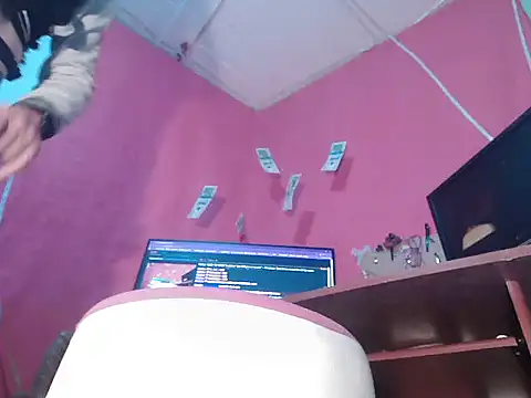 Snapshot of paulavletina21 chatting on March 2026 05:19:01 AM paulavletina21 online show from March 2026 05:19:01 AM