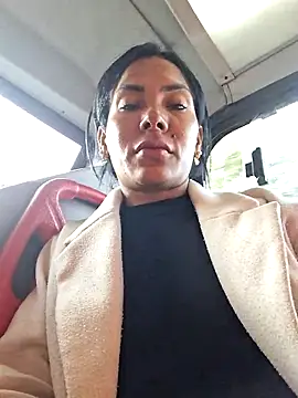 Doll Loren online show from November 2025 12:48:02 PM