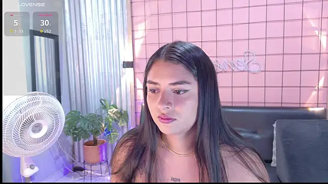 Snapshot of mensia_hernandz chatting on October 2025 01:30:01 PM mensia hernandz online show from October 2025 01:30:01 PM