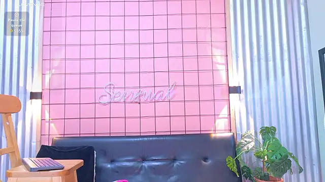 Snapshot of mensia_hernandz chatting on March 2026 01:27:02 PM mensia hernandz online show from March 2026 01:27:02 PM