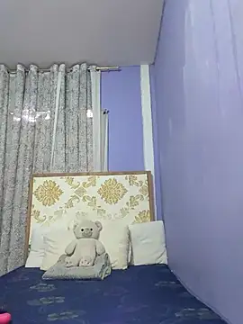 Snapshot of lady_kim_boner chatting on December 2025 01:55:02 AM lady kim boner online show from December 2025 01:55:02 AM