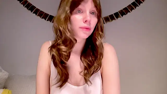 Nikki Mimimi online show from December 2025 10:11:02 AM