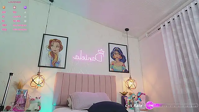 Snapshot of dani_parker_ chatting on May 2026 04:25:01 PM dani parker online show from May 2026 04:25:01 PM
