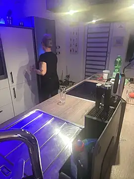 German Milf online show from February 2025 06:05:02 PM