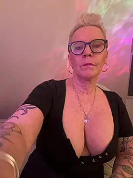 German Milf online show from March 2026 10:07:02 AM