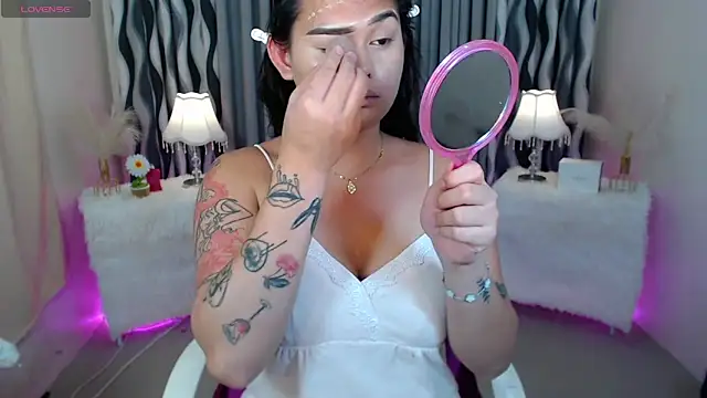 Ella Fantasiax online show from October 2025 11:27:02 AM