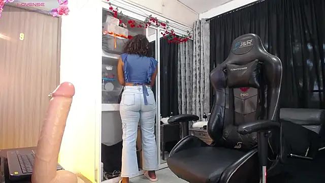 BLACK ROSSE 1 online show from January 2025 12:52:01 PM