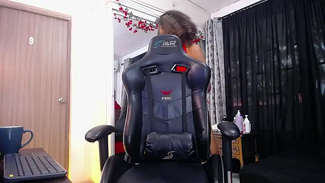 BLACK ROSSE 1 online show from January 2025 12:37:01 PM