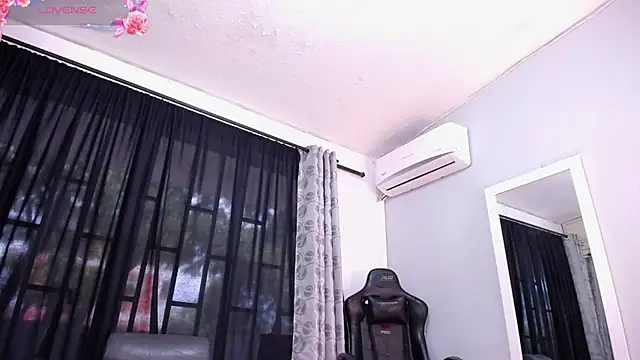 BLACK ROSSE 1 online show from February 2025 04:03:01 PM