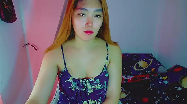 Snapshot of TR4NSCUTI3 chatting on December 2024 09:22:01 PM TR4NSCUTI3 online show from December 2024 09:22:01 PM