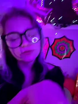 Cutiepiespanks online show from November 2025 07:40:01 AM