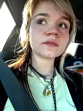 Snapshot of Cutiepiespanks chatting on February 2026 09:49:02 PM Cutiepiespanks online show from February 2026 09:49:02 PM