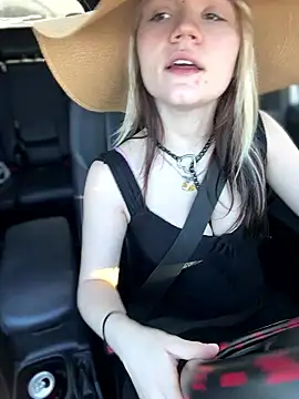 Cutiepiespanks online show from March 2026 08:14:01 PM