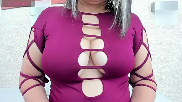 Snapshot of allice_green chatting on March 2025 01:24:01 AM allice green online show from March 2025 01:24:01 AM