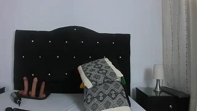 Keira Lennox online show from November 2025 11:31:02 AM