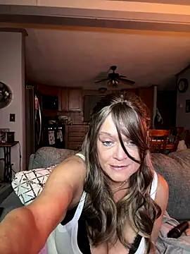 Snapshot of cowgirlc chatting on September 2025 03:01:01 AM cowgirlc online show from September 2025 03:01:01 AM