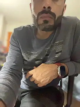 Snapshot of JayJayRod chatting on April 2026 04:37:02 PM JayJayRod online show from April 2026 04:37:02 PM