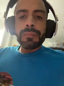 Snapshot of JayJayRod chatting on April 2026 05:08:02 AM JayJayRod online show from April 2026 05:08:02 AM