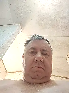 Snapshot of lawndad79 chatting on January 2026 01:42:02 AM lawndad79 online show from January 2026 01:42:02 AM