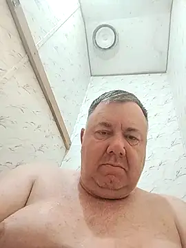 Snapshot of lawndad79 chatting on February 2026 01:43:02 AM lawndad79 online show from February 2026 01:43:02 AM