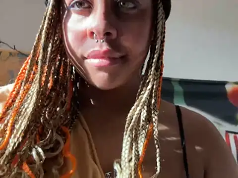 Snapshot of N1NT3NDH03 chatting on February 2026 10:40:01 PM N1NT3NDH03 online show from February 2026 10:40:01 PM