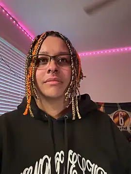 Snapshot of N1NT3NDH03 chatting on March 2026 01:06:02 PM N1NT3NDH03 online show from March 2026 01:06:02 PM