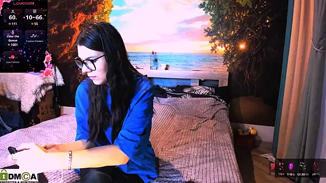 Snapshot of MollyLollipop chatting on January 2025 01:29:01 AM MollyLollipop online show from January 2025 01:29:01 AM