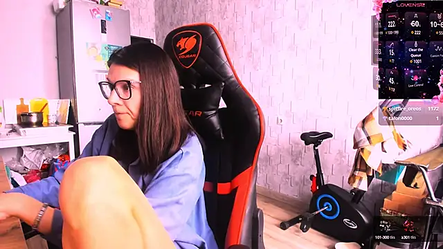 Snapshot of MollyLollipop chatting on March 2025 07:35:02 AM MollyLollipop online show from March 2025 07:35:02 AM