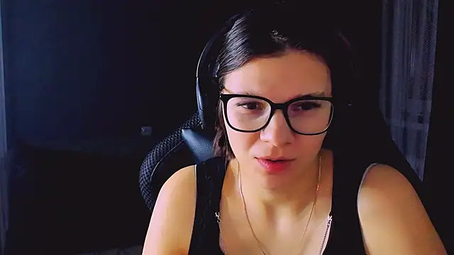 MollyLollipop online show from January 2026 06:56:02 PM