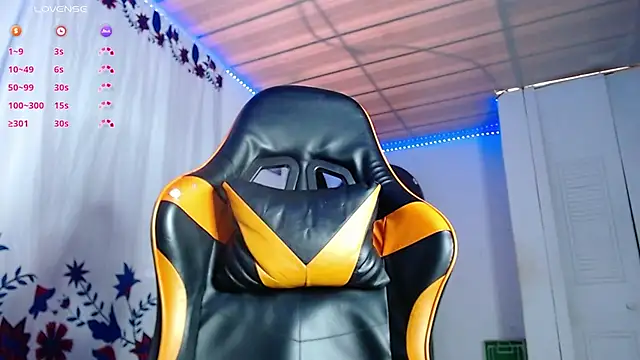 Adam Hudsond online show from December 2025 01:27:01 PM