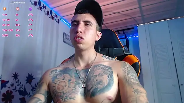 Snapshot of Adam_Hudsond chatting on January 2026 02:42:02 PM Adam Hudsond online show from January 2026 02:42:02 PM