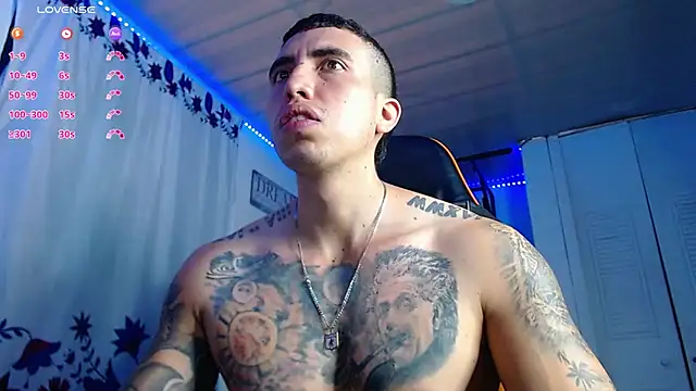 Snapshot of Adam_Hudsond chatting on January 2026 12:09:02 PM Adam Hudsond online show from January 2026 12:09:02 PM