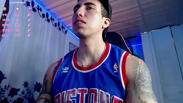 Snapshot of Adam_Hudsond chatting on March 2026 01:07:02 PM Adam Hudsond online show from March 2026 01:07:02 PM