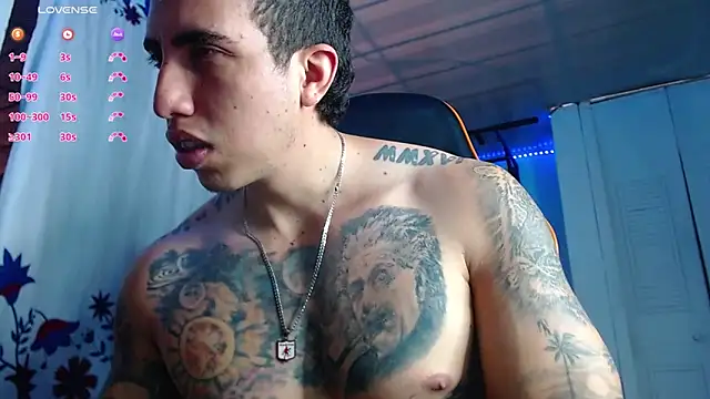 Snapshot of Adam_Hudsond chatting on March 2026 01:40:02 PM Adam Hudsond online show from March 2026 01:40:02 PM