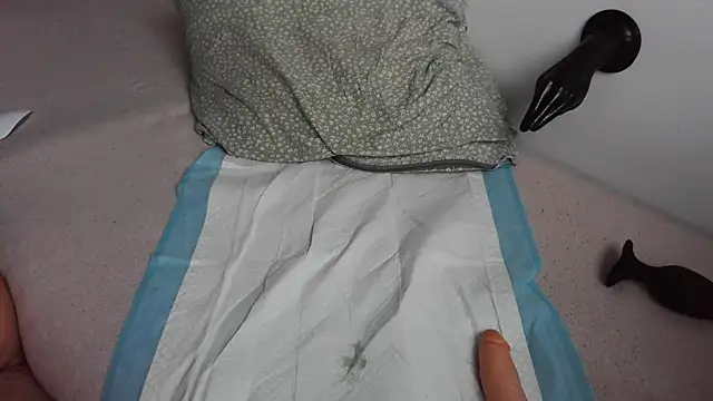 Snapshot of Fist-my-ass chatting on December 2024 10:13:01 AM Fist-my-ass online show from December 2024 10:13:01 AM