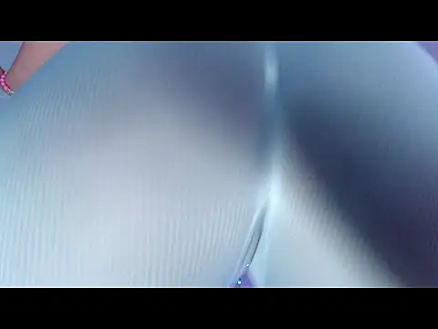 Snapshot of oliviarodriguez2u chatting on April 2026 11:07:02 PM oliviarodriguez2u online show from April 2026 11:07:02 PM