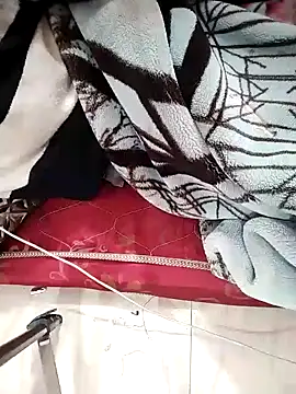 Snapshot of BigBustyRuhi chatting on January 2025 06:09:01 AM BigBustyRuhi online show from January 2025 06:09:01 AM