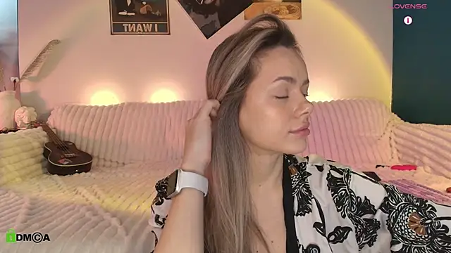 Kylie Desire online show from December 2025 04:07:02 AM