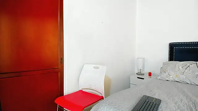 ZulyMichels online show from October 2025 02:36:01 PM