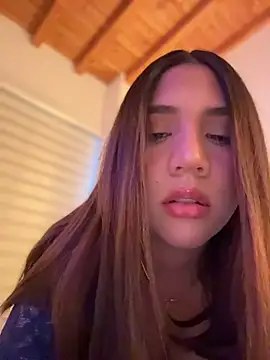 marcimaa online show from March 2026 10:24:02 PM